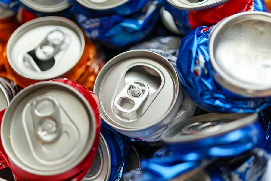 Khách bán nhôm, đồng, sắt hoặc inox đều được hỗ trợ thu gom nhôm vụn tận nơi với mức giá cao và thao tác gọn gàng